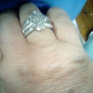 Sterling silver 925 ring size 8 to 9